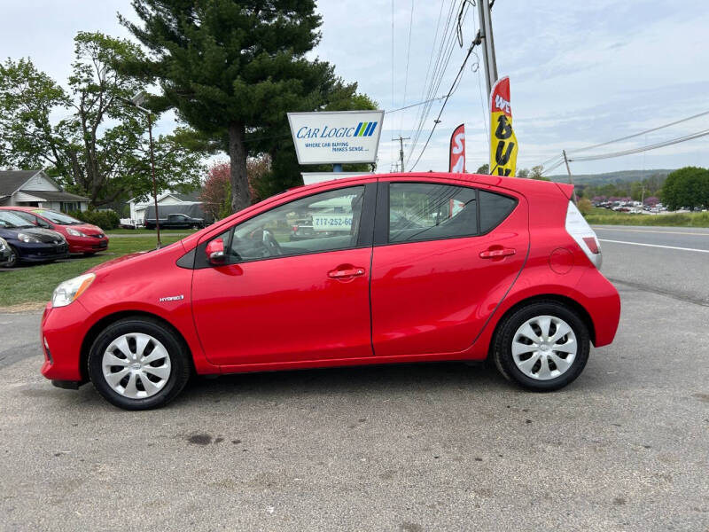 2013 Toyota Prius c Four