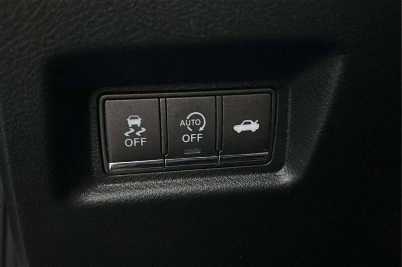 2017 Infiniti Q60 2.0T