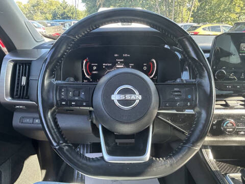 2022 Nissan Pathfinder Platinum