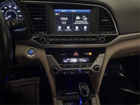 2018 Hyundai Elantra