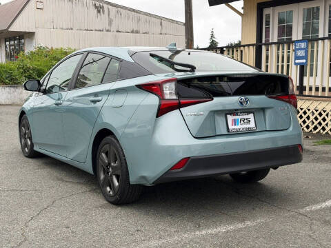 2019 Toyota Prius XLE