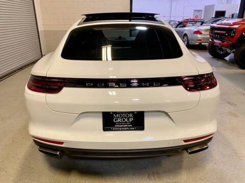 2018 Porsche Panamera