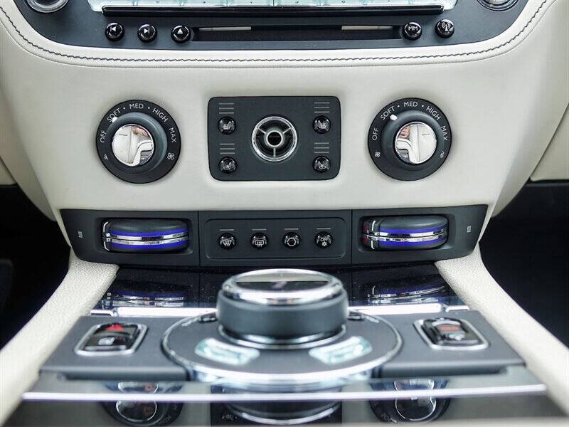 2016 Rolls-Royce Wraith 43