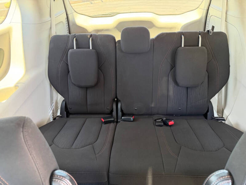 2018 Chrysler Pacifica LX