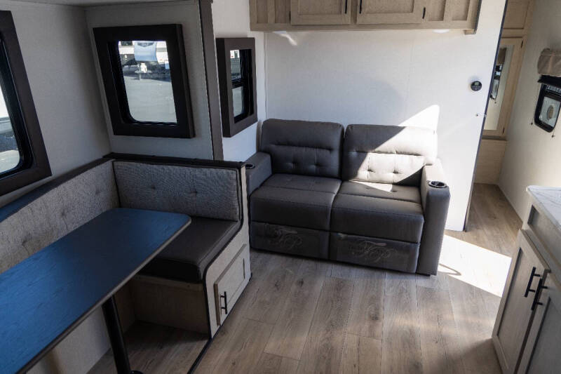 2025 Forest River Shasta Oasis