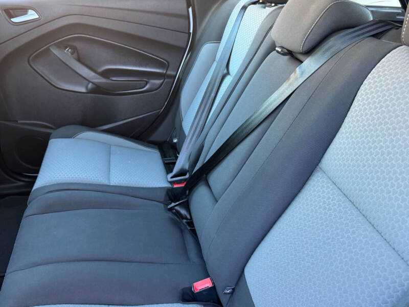 2017 Ford C-MAX Energi SE