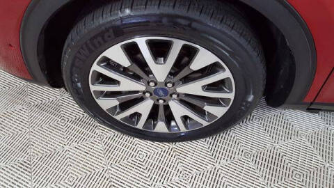 2020 Ford Escape Titanium