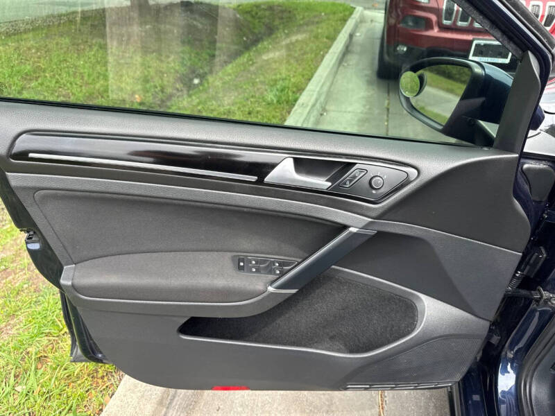 2017 Volkswagen Golf GTI S
