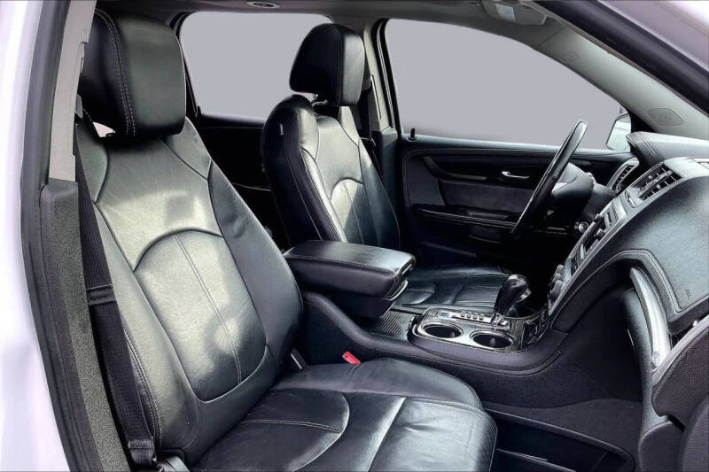 2017 GMC Acadia Limited