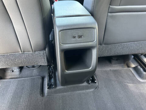 2025 Chevrolet Trax RS