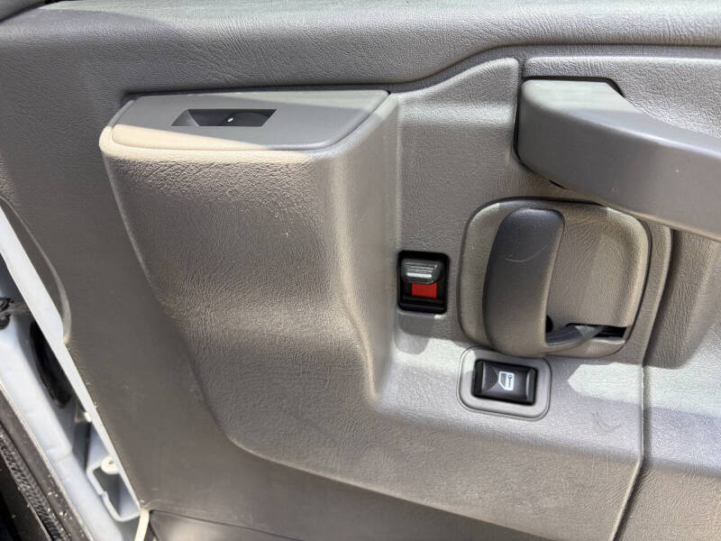 2020 Chevrolet Express LS 3500
