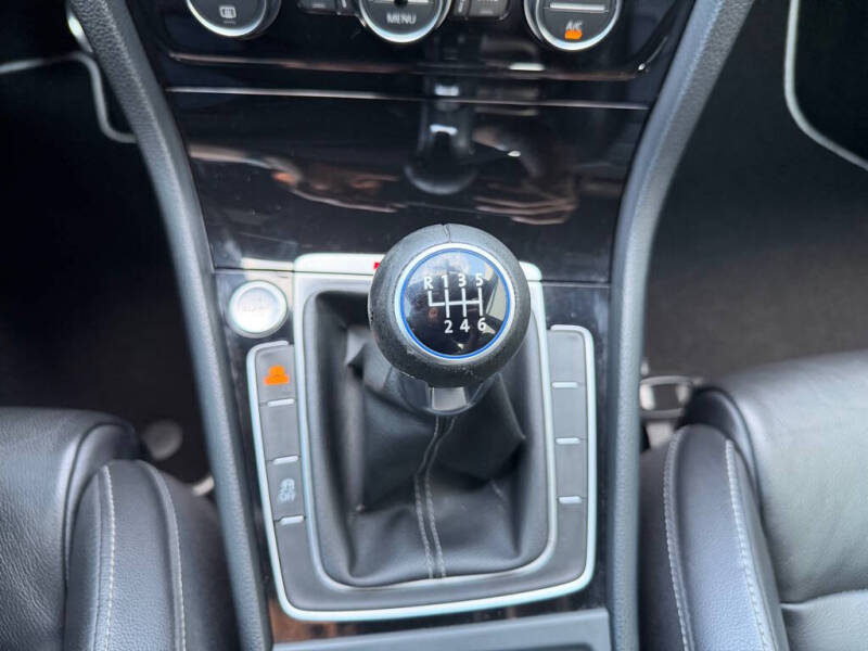 2016 Volkswagen Golf R