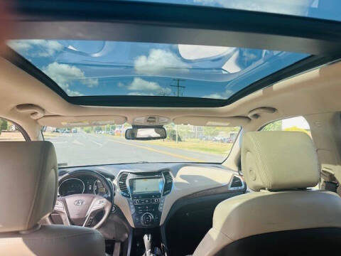 2017 Hyundai Santa Fe SE Ultimate