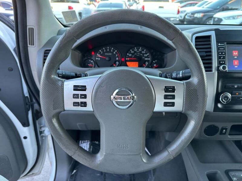 2019 Nissan Frontier SV
