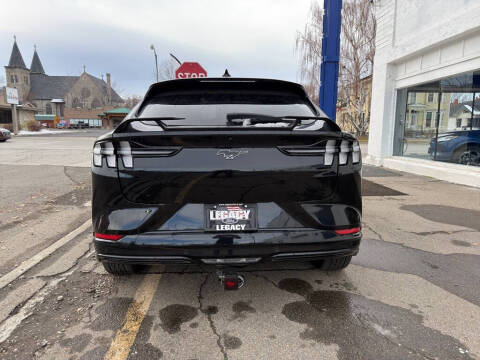 2021 Ford Mustang Mach-E Premium