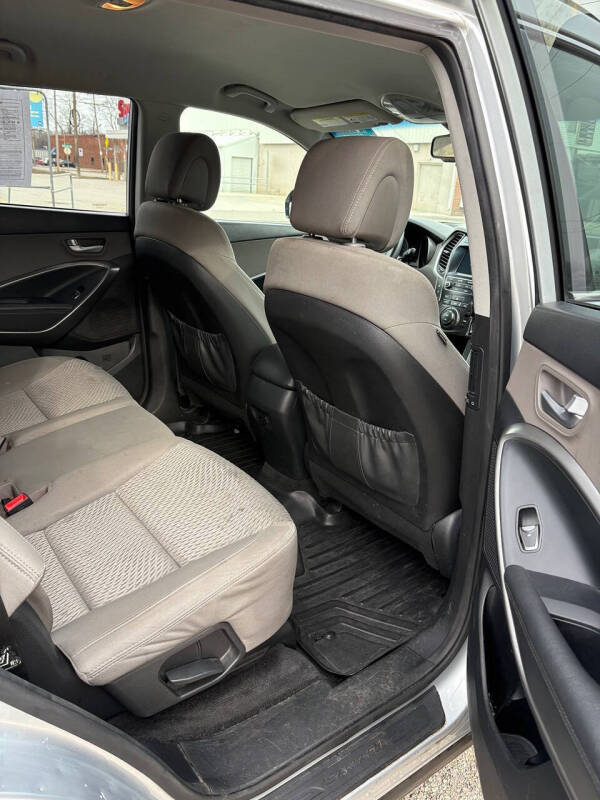 2018 Hyundai Santa Fe SE