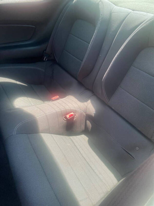 2016 Ford Mustang V6