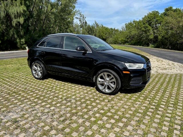 2016 Audi Q3 Premium Plus photo 3