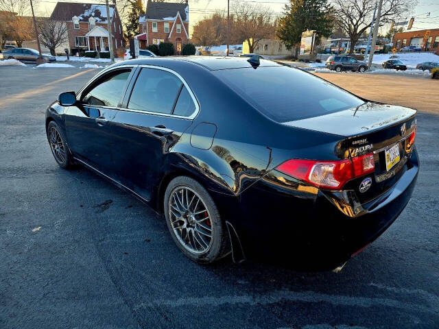 2011 Acura TSX for sale at QUEENSGATE AUTO SALES in York, PA