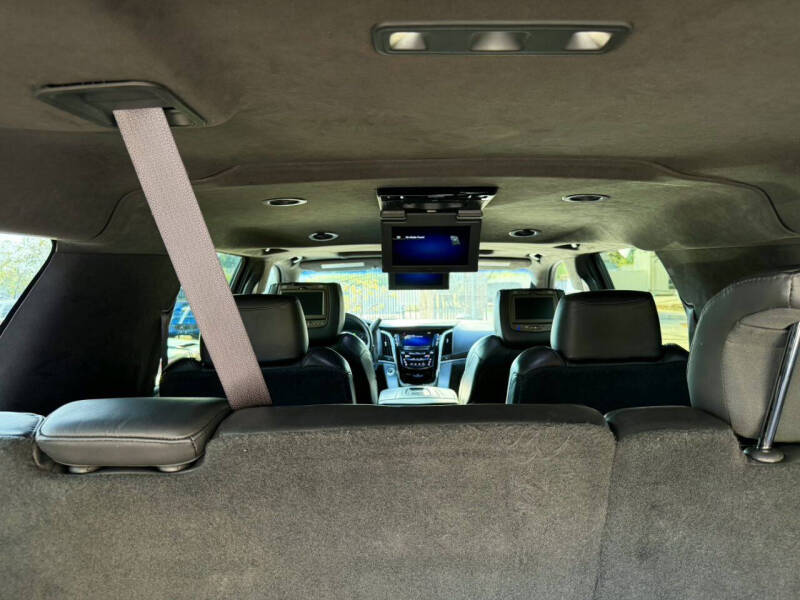 2015 Cadillac Escalade ESV Platinum