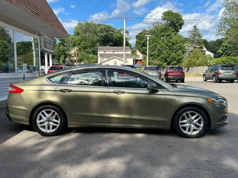 2013 Ford Fusion SE