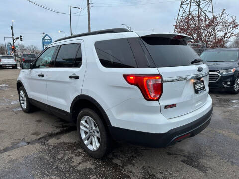 2017 Ford Explorer