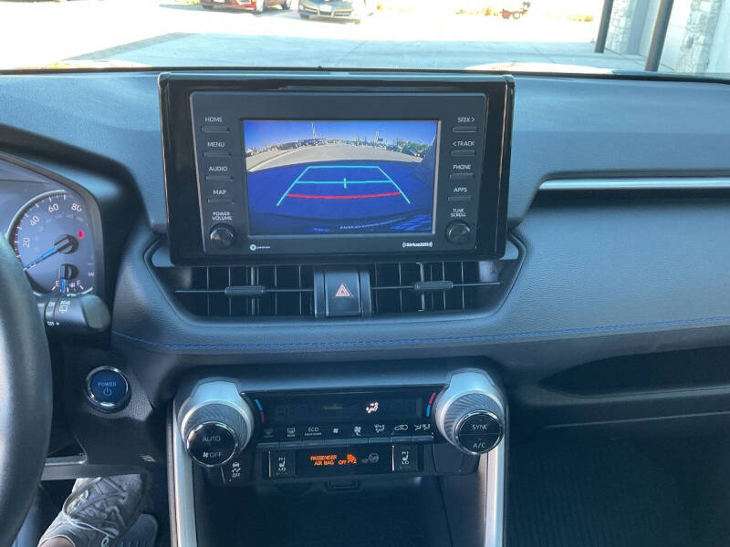 2022 Toyota RAV4 Hybrid SE