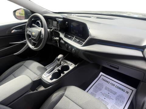 2024 Chevrolet Trax LS