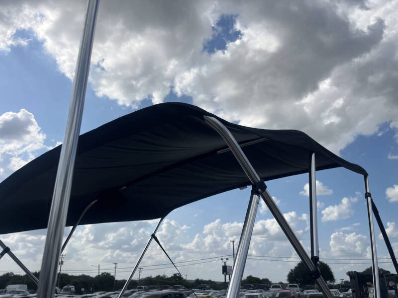 2002 Tracker PRO AVENGER 16