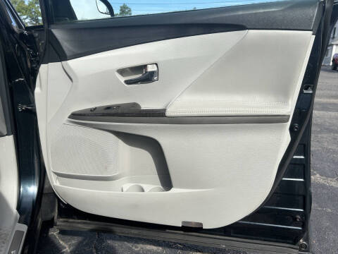 2015 Toyota Venza XLE