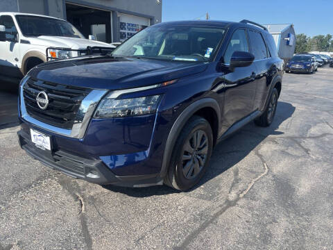 2024 Nissan Pathfinder SV