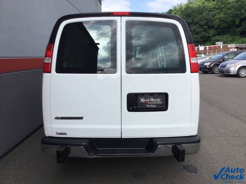 2021 Chevrolet Express 2500