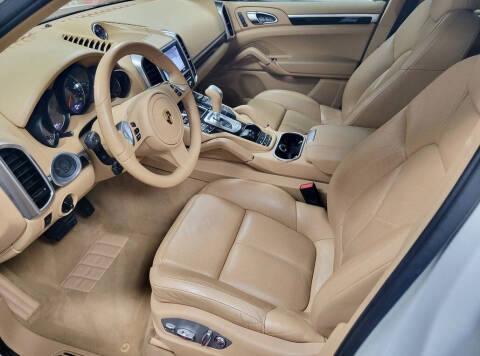 2012 Porsche Cayenne Tiptronic