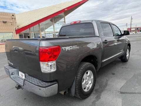 2011 Toyota Tundra Grade