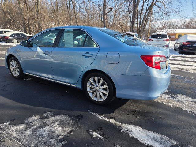 2012 Toyota Camry Hybrid XLE