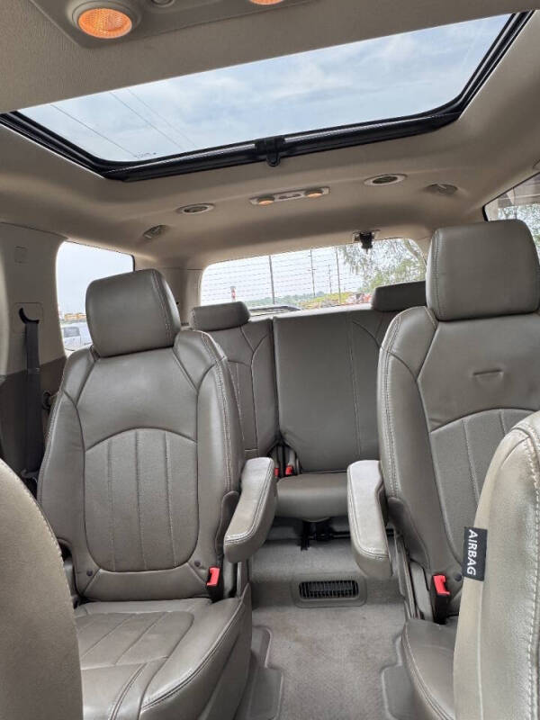 2013 GMC Acadia Denali