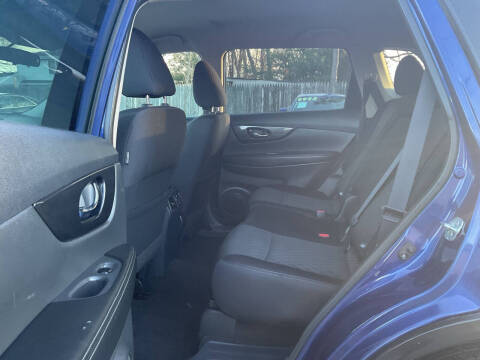 2018 Nissan Rogue SV