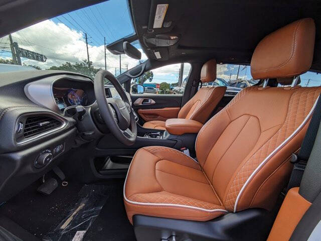 2026 Chrysler Pacifica Pinnacle