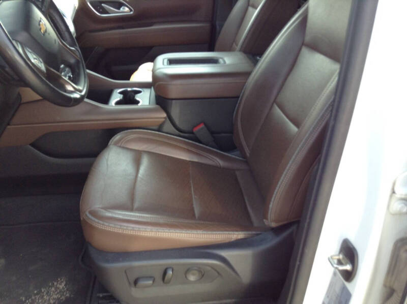 2021 Chevrolet Suburban High Country