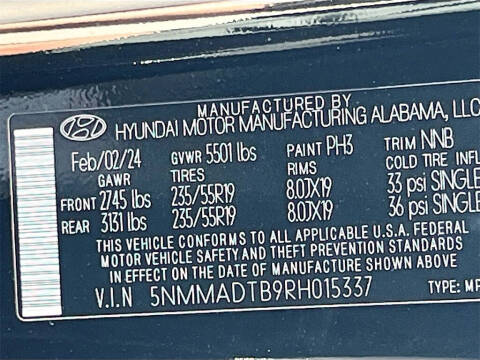 2024 Genesis GV70 2.5T Standard