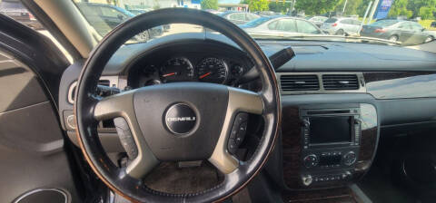 2008 GMC Yukon XL Denali