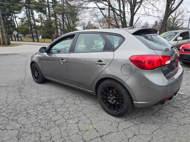 2012 Kia Forte5 for sale at QUEENSGATE AUTO SALES in York, PA