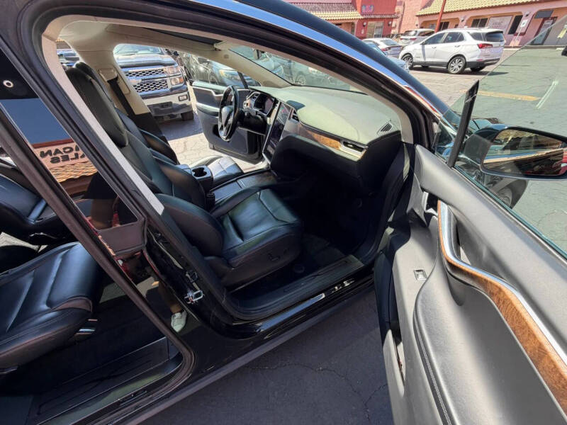 2017 Tesla Model X