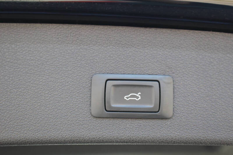 2016 Audi Q5 2.0T quattro Premium Plus