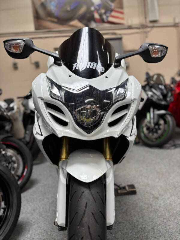 2013 Suzuki GSX-R1000