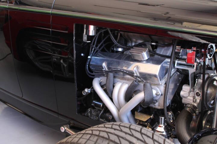 1932 Ford Deluxe