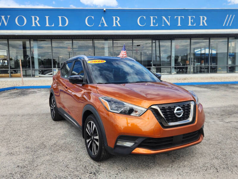 2020 Nissan Kicks SR