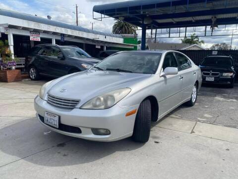 2002 Lexus ES 300 for sale at Hunter's Auto Inc in North Hollywood CA