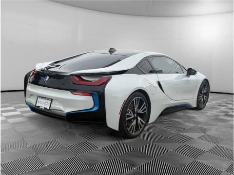 2016 BMW i8