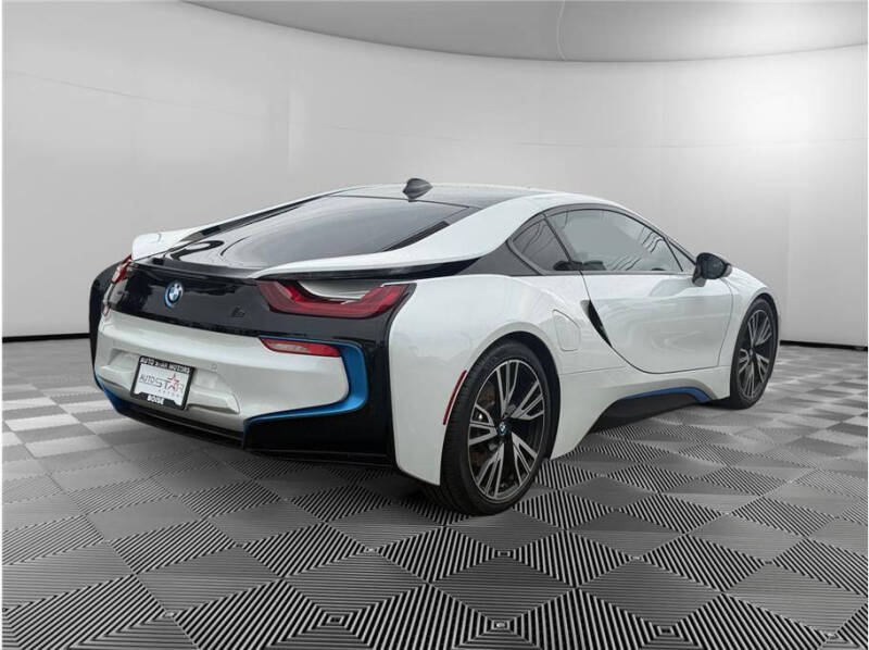 2016 BMW i8